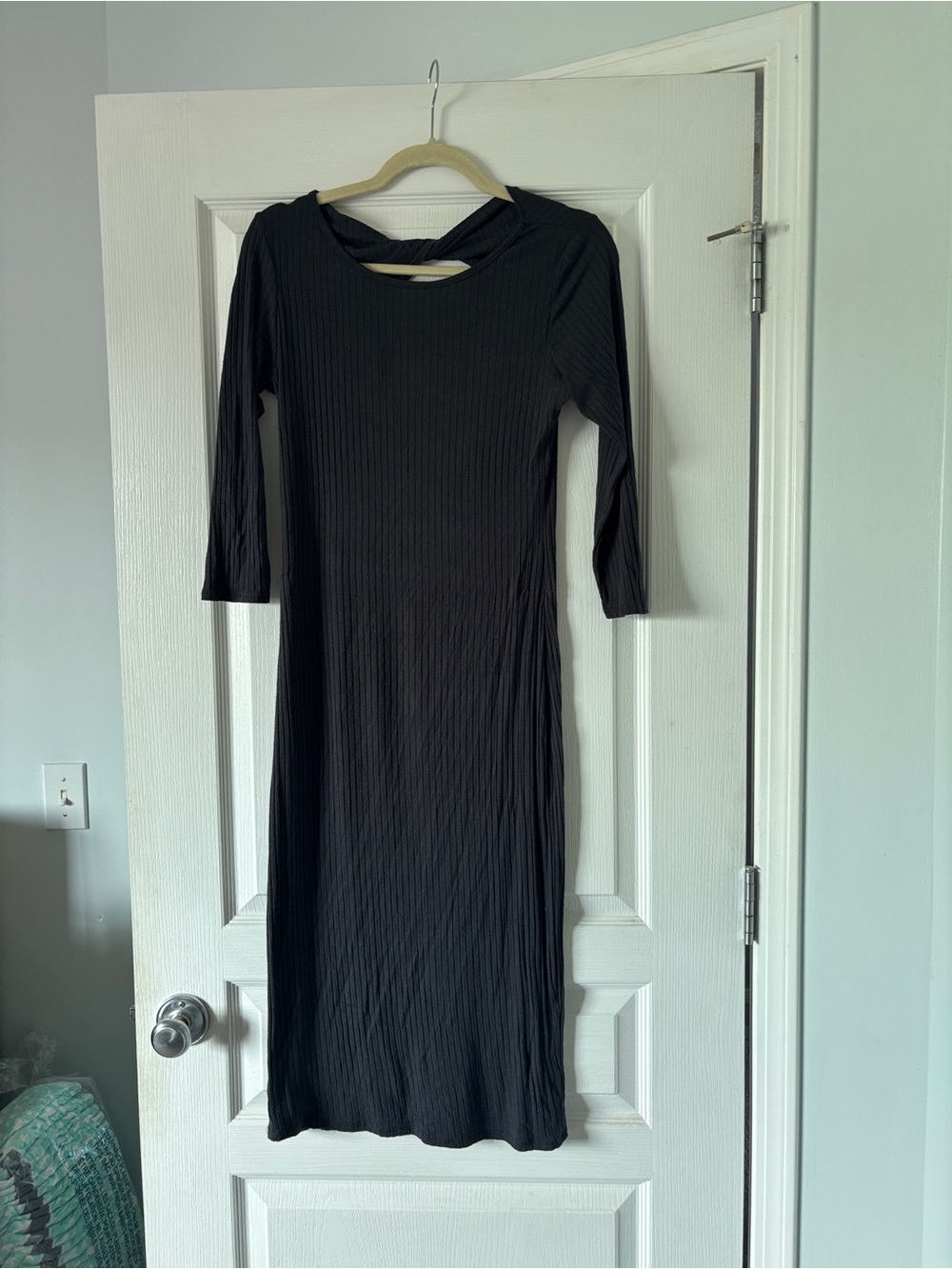 Women's Black Ribbed Midi Dress with Back Cutout